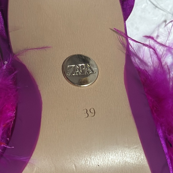 Fuchsia sling back heels with feathers by Zara - Picture 8 of 10